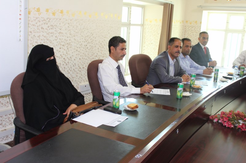 انعقاد اللقاء التشاوري الخامس برئاسة رئيس الجامعة