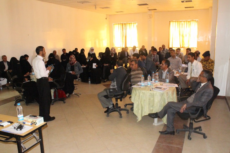 ندوة إعداد الخطة التشغيلية للعام 2015-2016 | جامعة الناصر