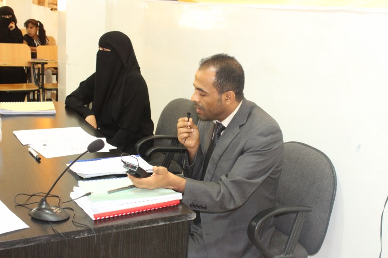 الأسبوع العلمي الثالث لمناقشة أبحاث التخرج جامعة الناصر