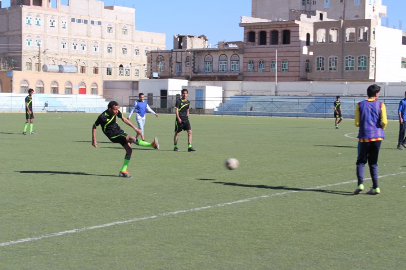 فريق صيدلة مستوى ثاني يتوج بطلاً لدوري جامعة الناصر للعام 2014-2015م