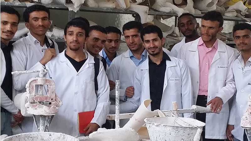 طلاب التمريض بجامعة الناصر يختتمون فعاليات التوعية الصحية