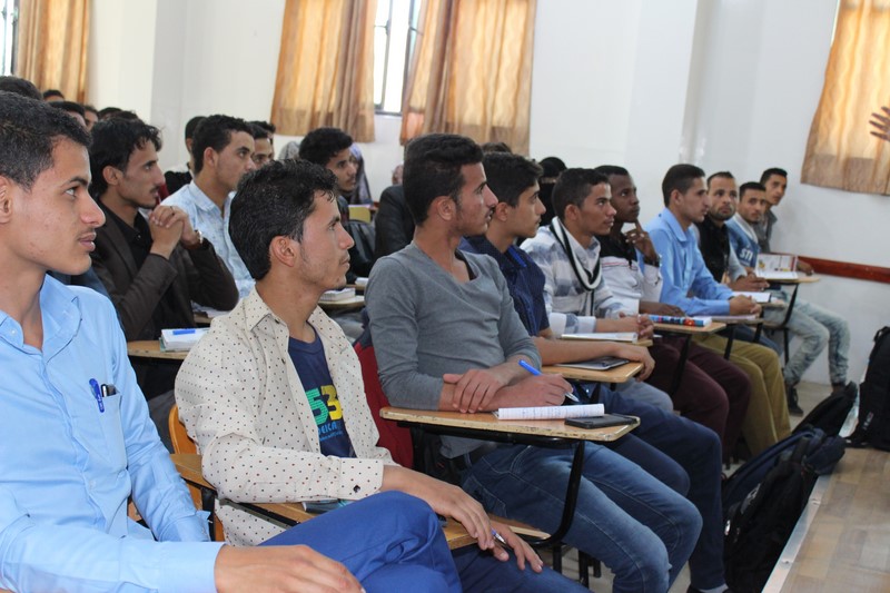 رئيس جامعة الناصر يتابع أعمال الفصل الدراسي الاول بكلية العلوم الطبية