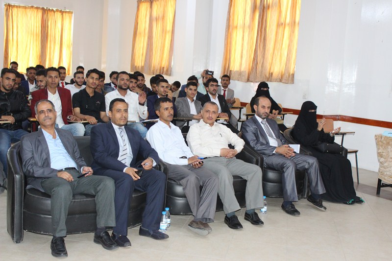 كلية العلوم الطبية بجامعة الناصر تدشن الأسبوع العلمي السابع لأبحاث التخرج