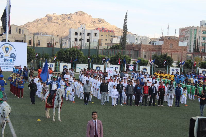 جامعة الناصر تشارك في افتتاح الملتقى الشتوي الرياضي الثالث بنادي وحدة صنعاء