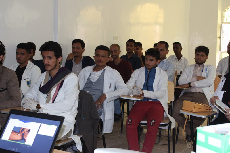 قسم صحة المجتمع بجامعة الناصر ينظم دورة تدريبية مكثفة في الإسعافات الأولية