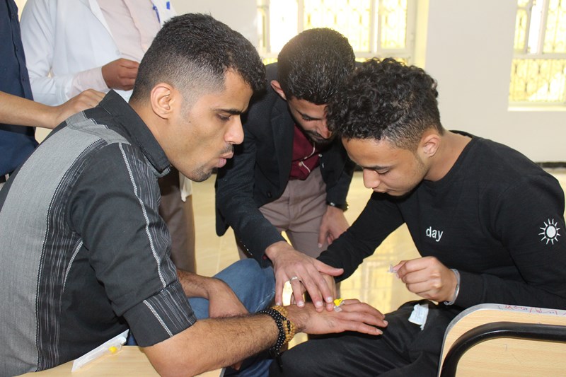 قسم صحة المجتمع بجامعة الناصر ينظم دورة تدريبية مكثفة في الإسعافات الأولية