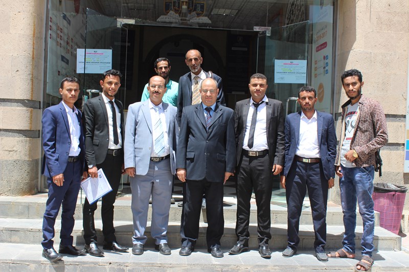 كلية العلوم الإدارية بجامعة الناصر تدشن الأسبوع العلمي السابع لأبحاث التخرج