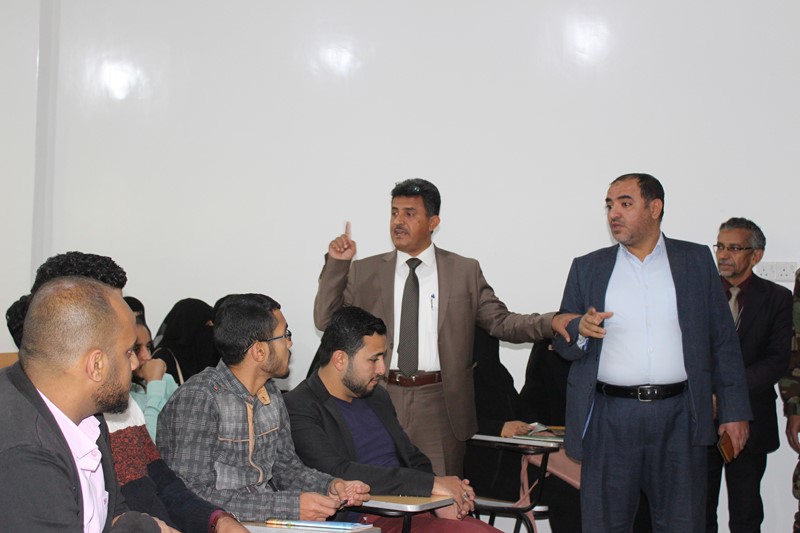 جامعة الناصر تقيم حلقة نقاشية حول تأهيل الشباب اليمني بالتعاون مع مركز الجاليات