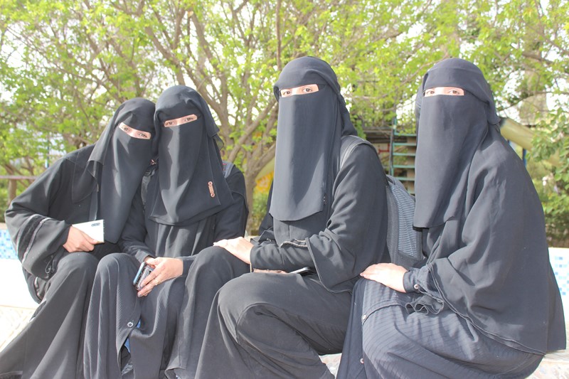 إدارة شؤون الطلاب بجامعة الناصر تقيم رحلة ترفيهية لطالبات الكليات التطبيقية والإنسانية