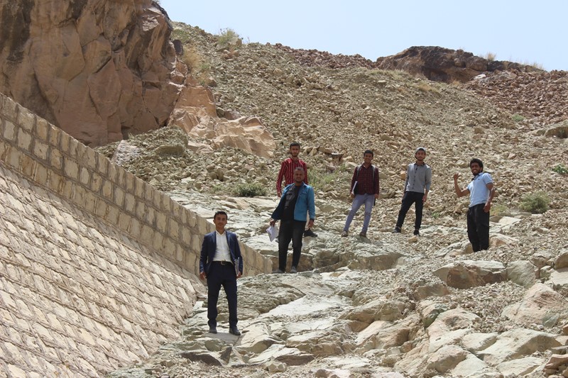 طلاب الهندسة المدنية بجامعة الناصر ينفذون رحلة جيولوجية هندسية ميدانية