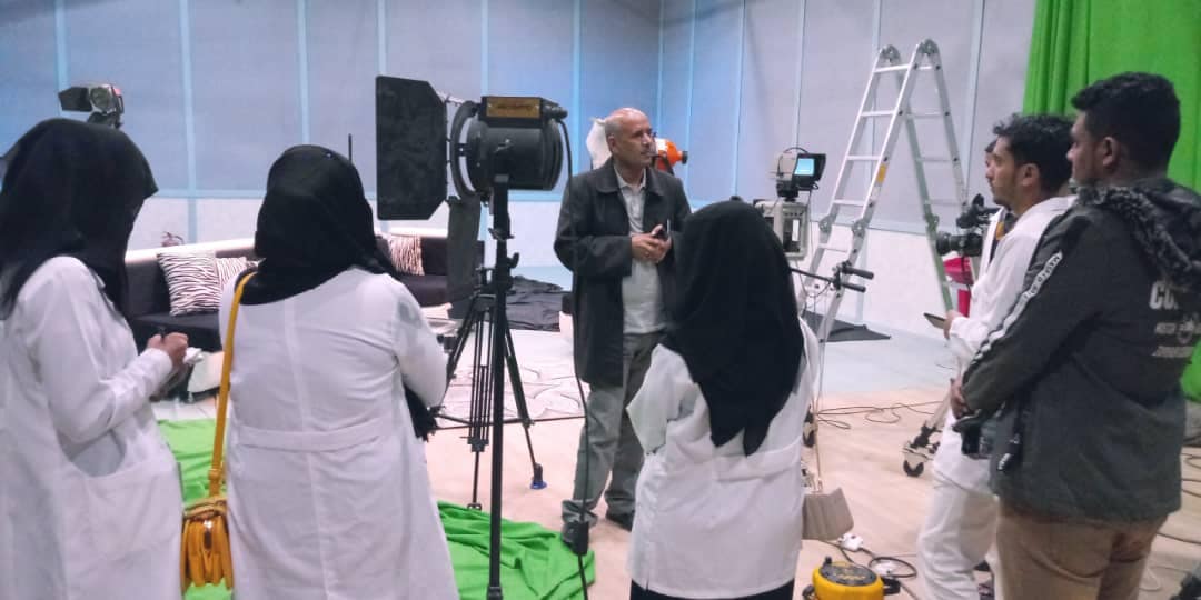 قسما صحة المجتمع والتمريض بجامعة الناصر ينفذان تدريبا ميدانيا لبرامج وزارة الصحة 