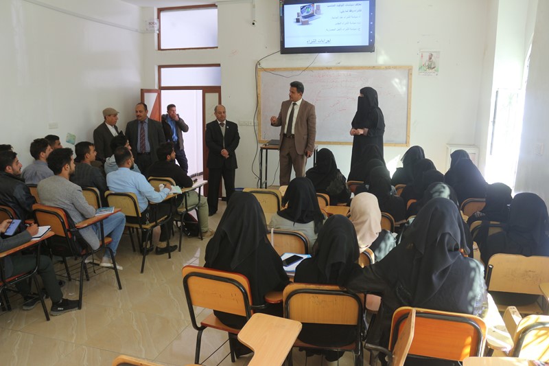 رئيس جامعة الناصر يتفقد القاعات الدراسية في كليتي العلوم الإدارية والعلوم الإنسانية