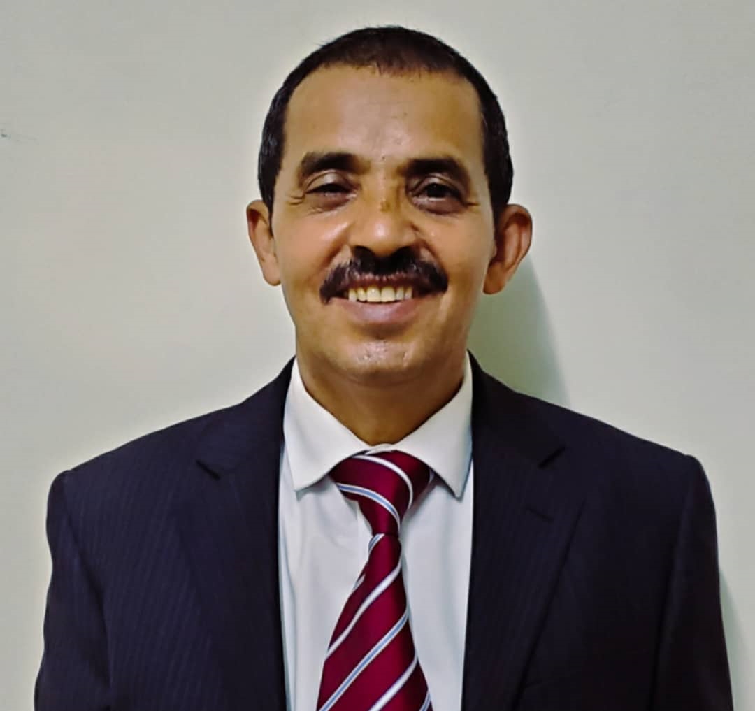 رئيس قسم طب وجراحة الفم والاسنان