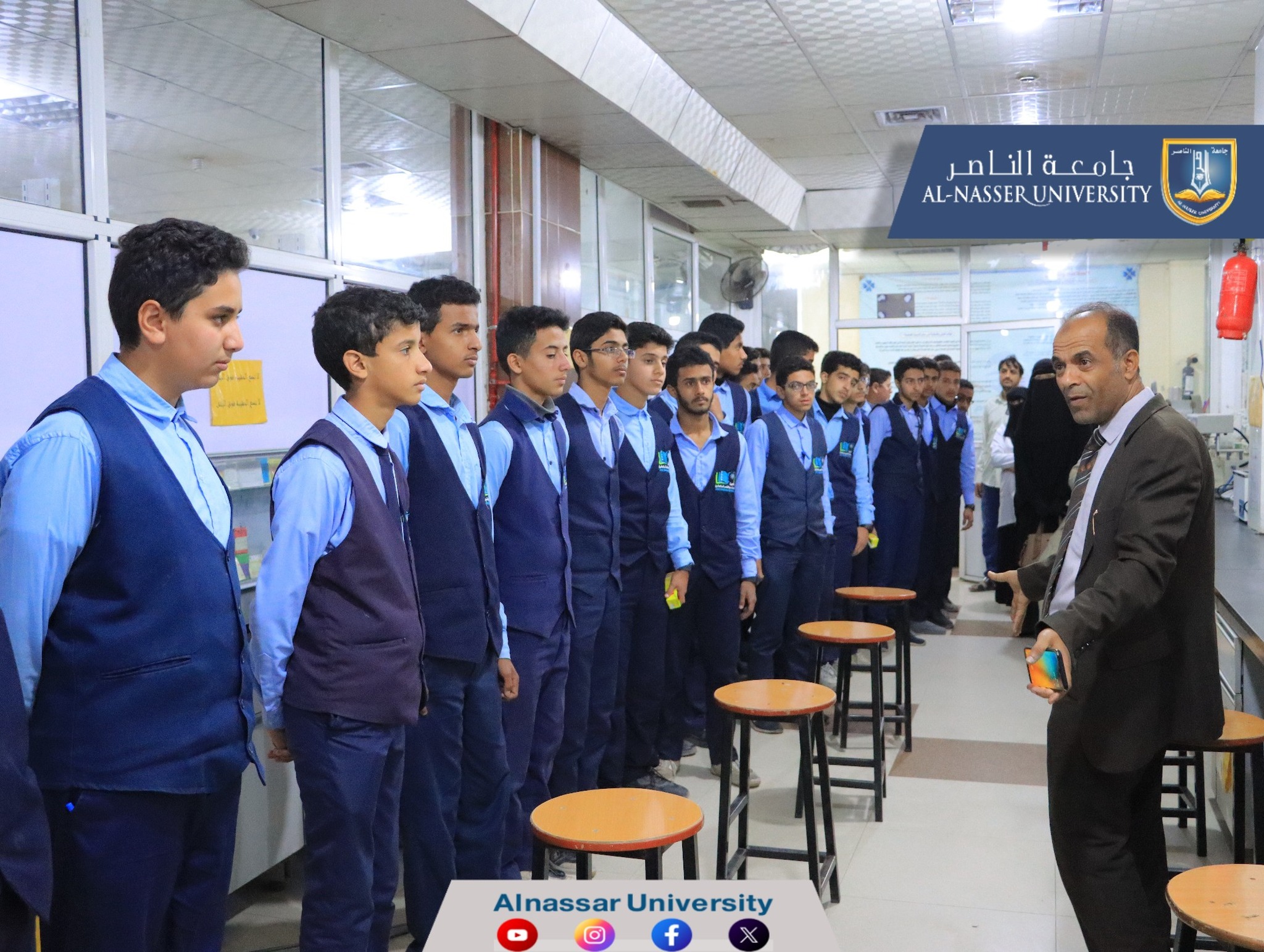 طلاب ثانوية جمال عبدالناصر في مختبرات جامعة الناصر ومعرض الصيدلي المنتج