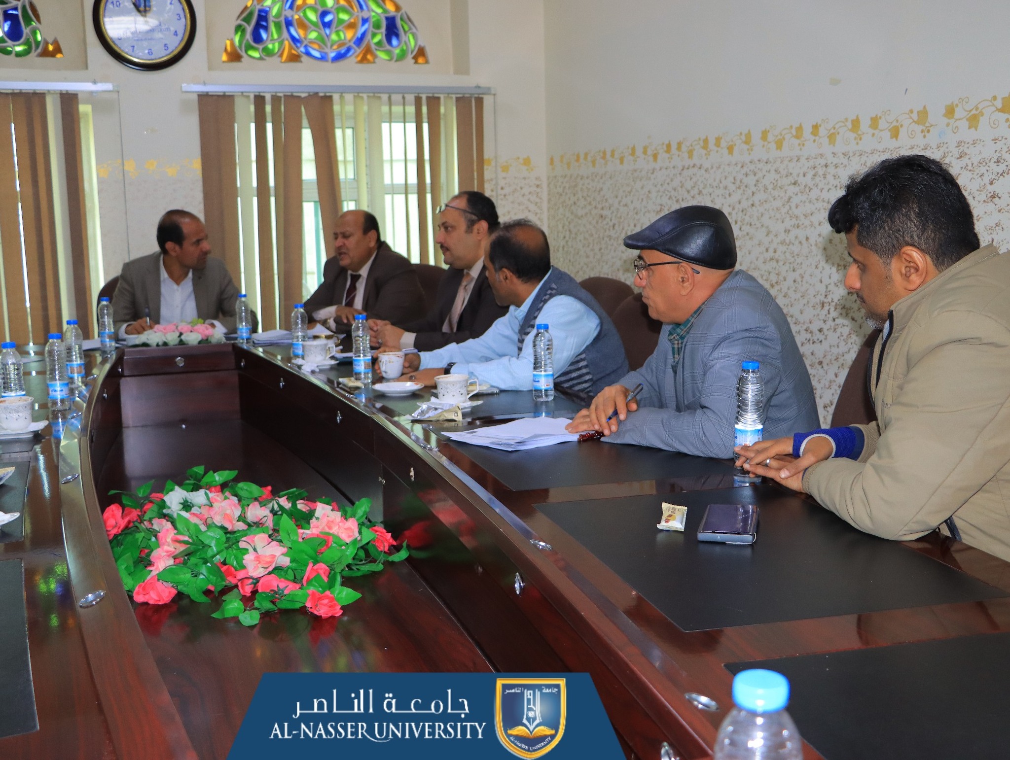 رئيس الجامعة يترأس الاجتماع الدوري بعمداء الكليات لتقييم سير العملية التعليمية