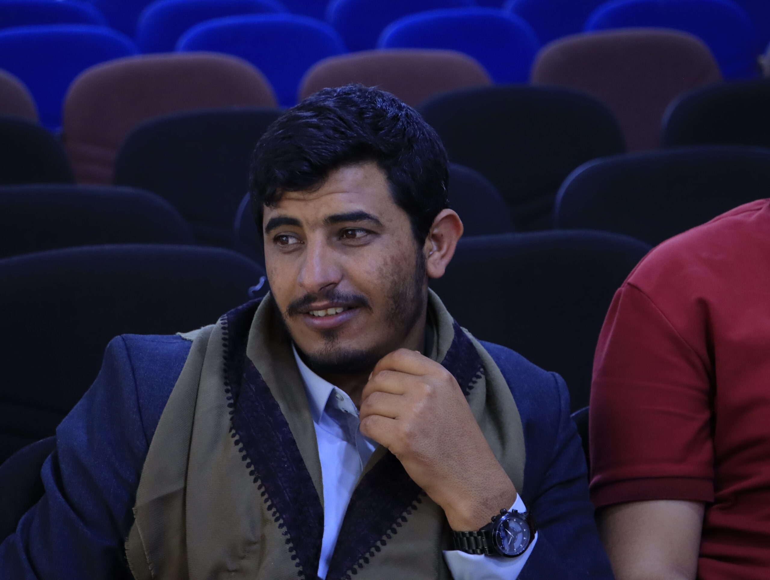 جامعة الناصر تعزز كفاءة خريجيها بلقاءات تحضيرية بكلية العلوم الإدارية والمالية.