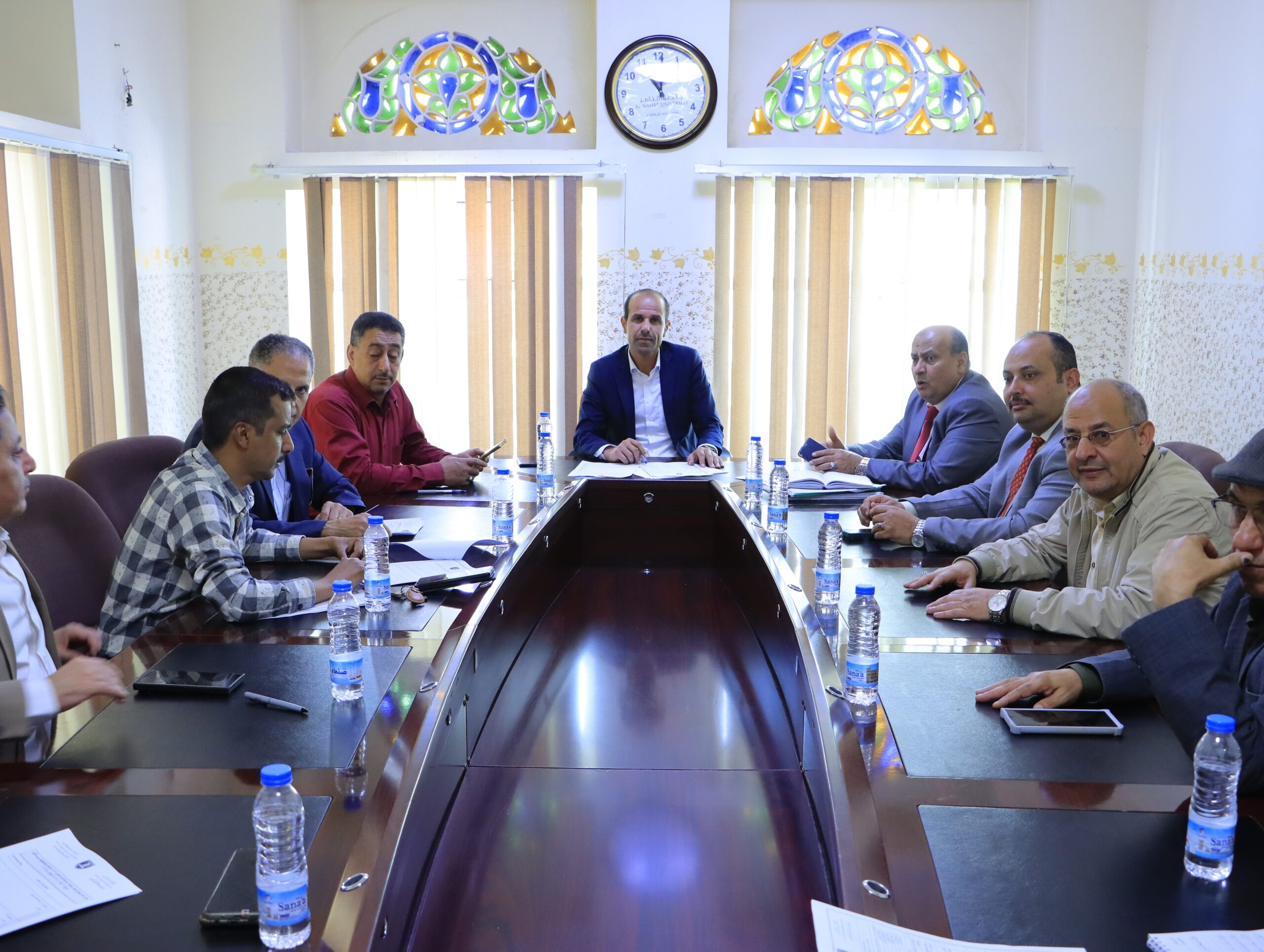 اجتماع مجلس جامعة الناصر لإقرار خطة القبول والمنح الدراسية 2026.