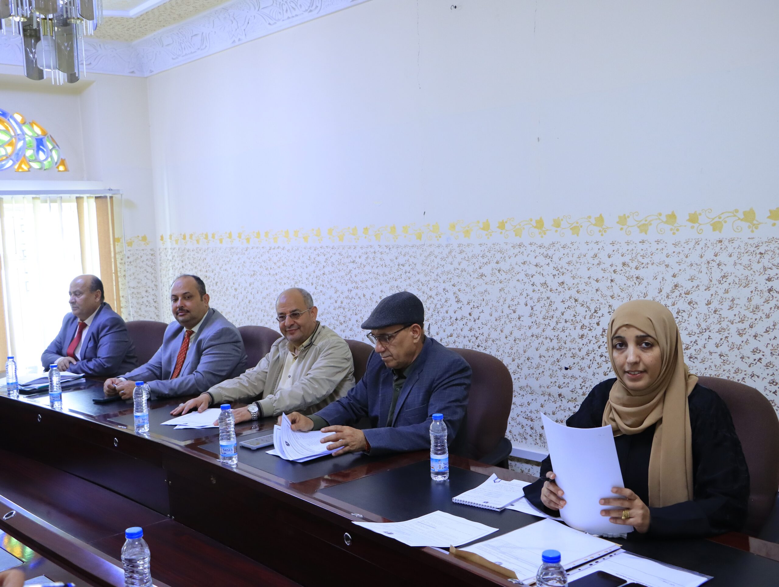 اجتماع مجلس جامعة الناصر لإقرار خطة القبول والمنح الدراسية 2026.