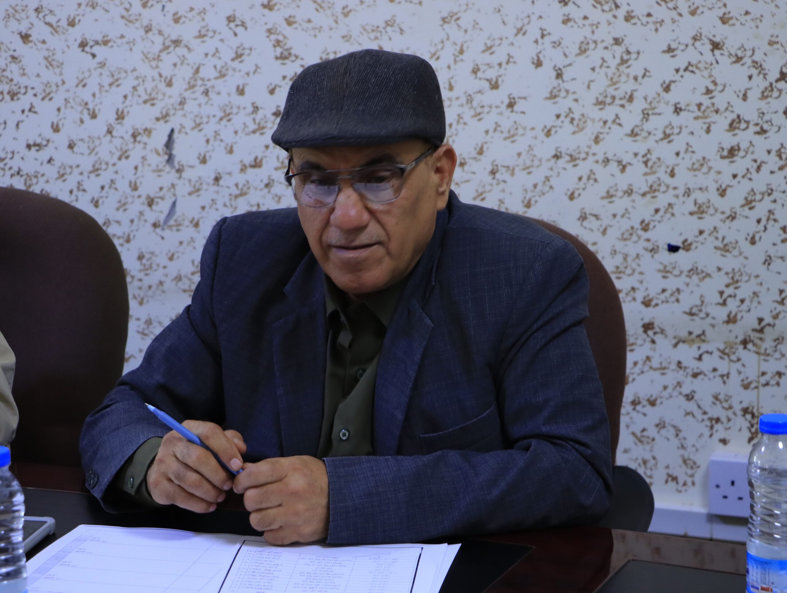 اجتماع مجلس جامعة الناصر لإقرار خطة القبول والمنح الدراسية 2026.