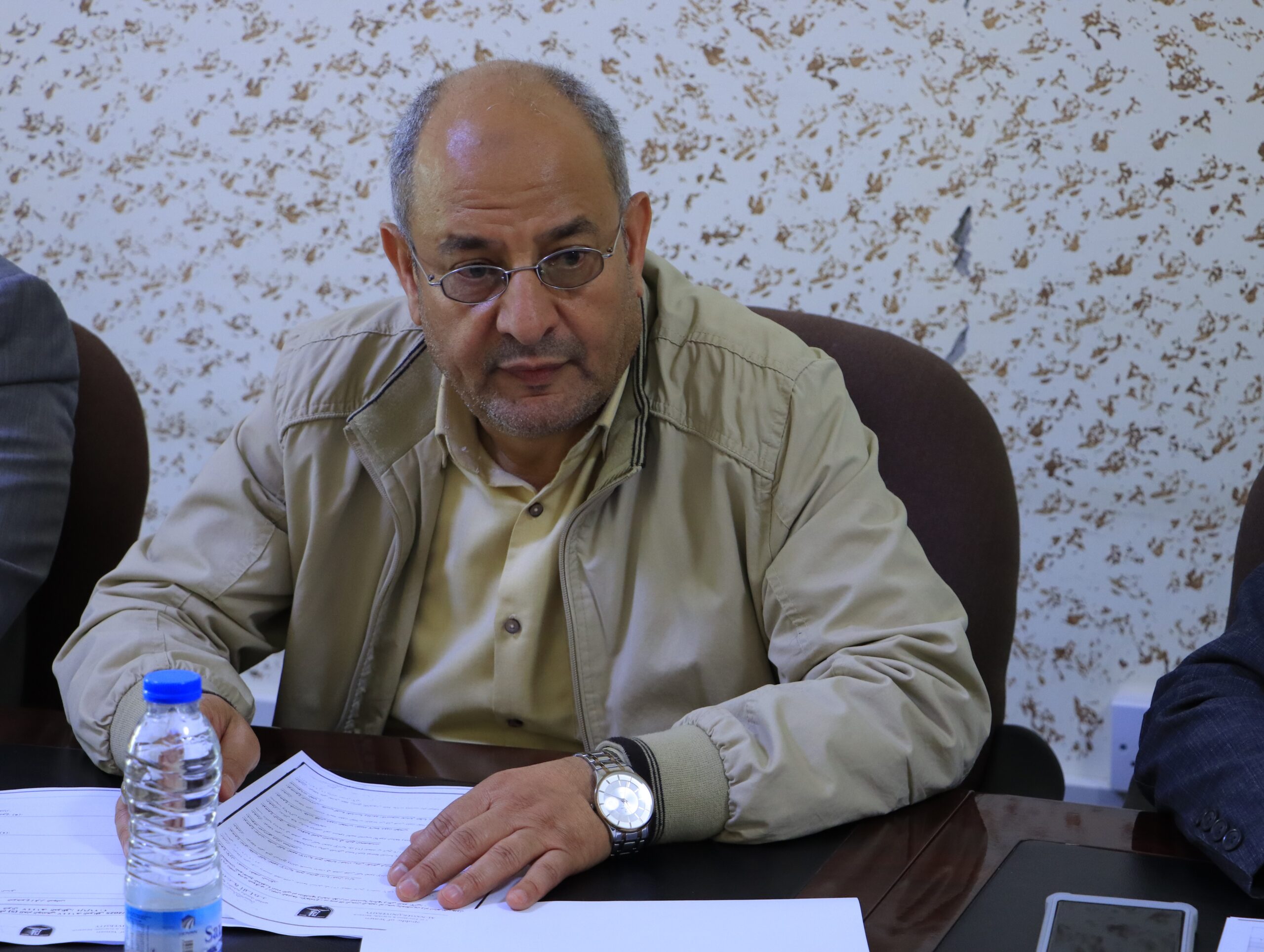 اجتماع مجلس جامعة الناصر لإقرار خطة القبول والمنح الدراسية 2026.