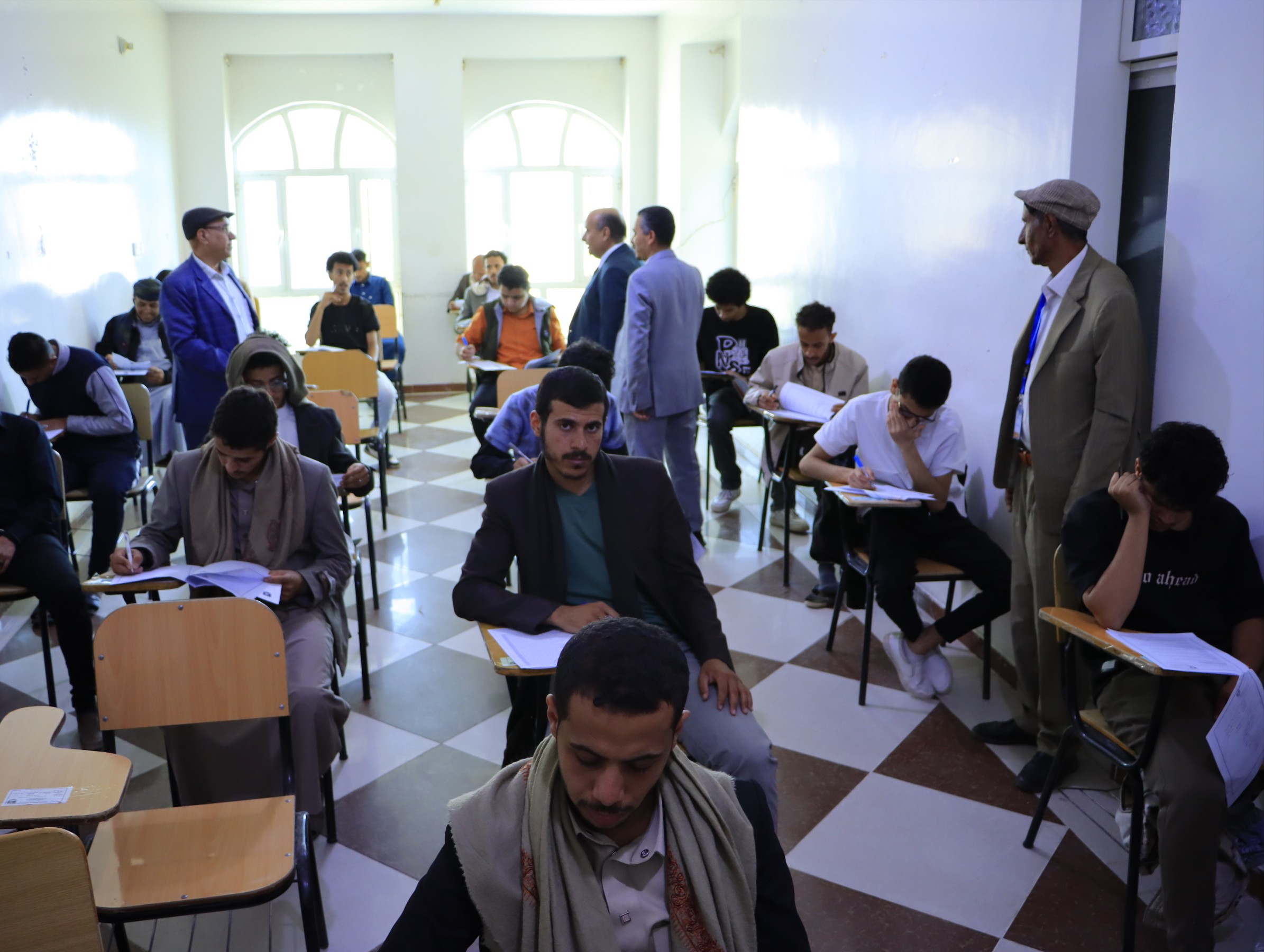 امتحانات الفصل الدراسي الثاني - طلبة المستوى الأول جامعة الناصر للعام الجامعي 2025 - 2026