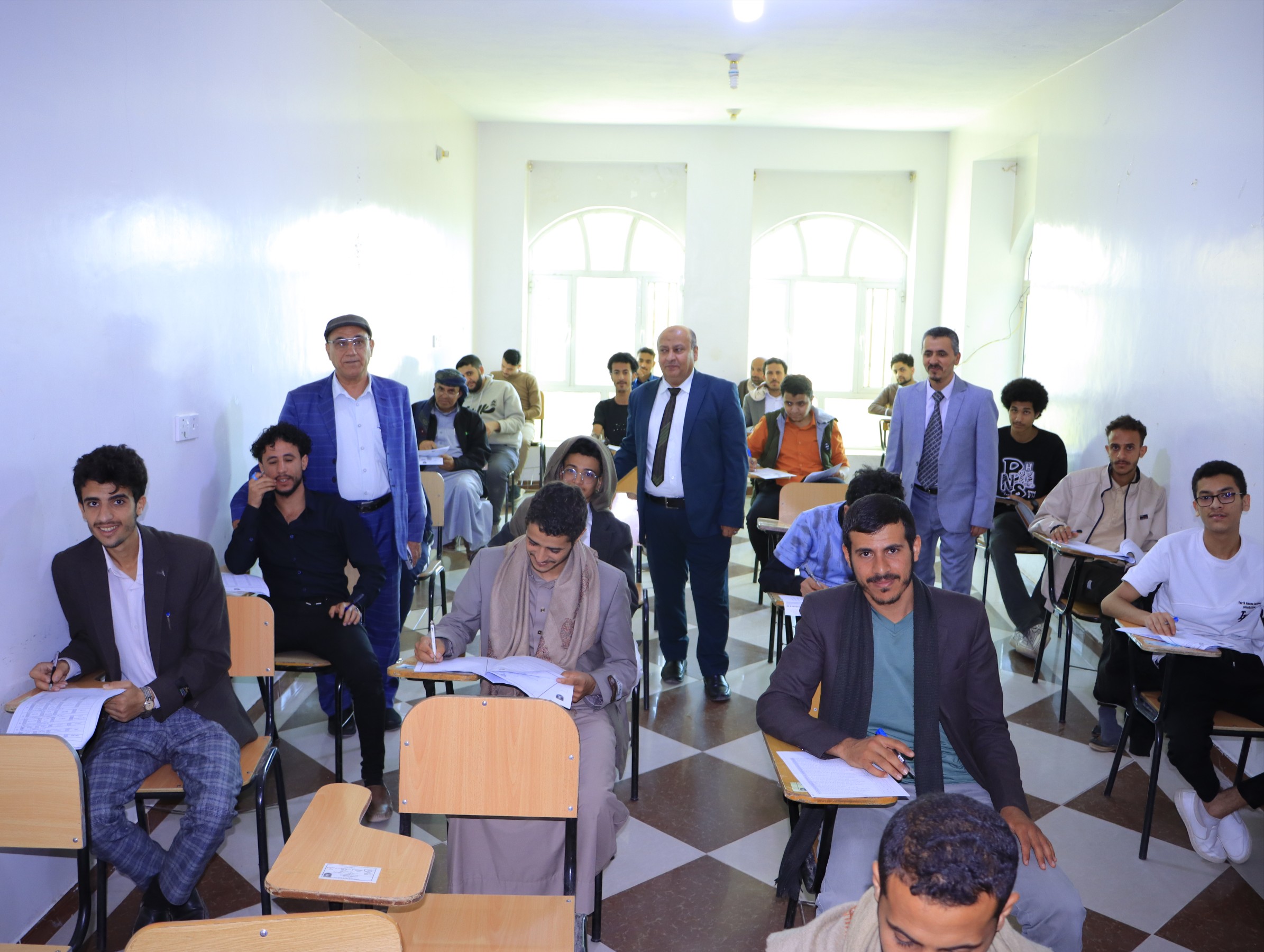 امتحانات الفصل الدراسي الثاني - طلبة المستوى الأول جامعة الناصر للعام الجامعي 2025 - 2026