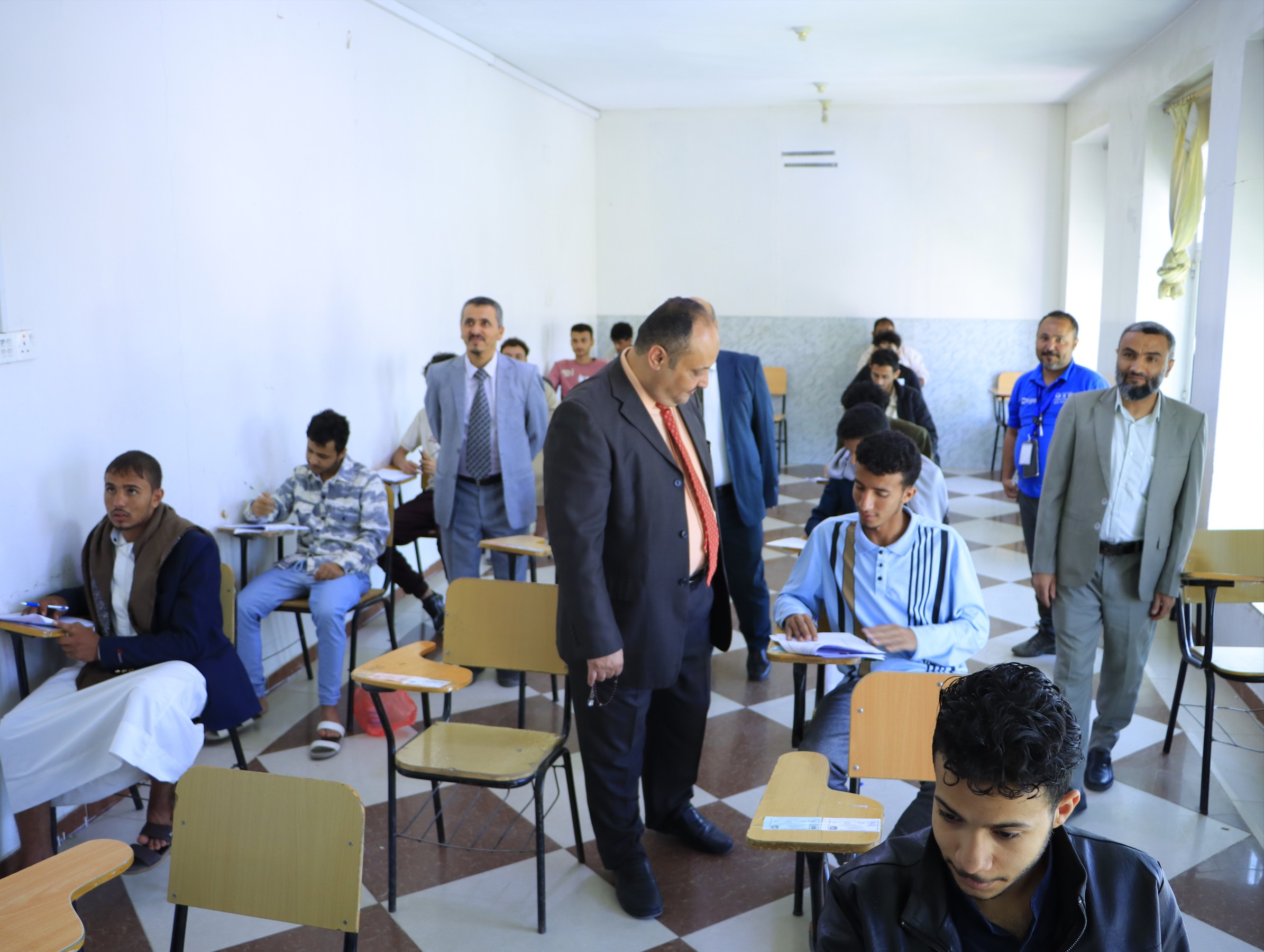 امتحانات الفصل الدراسي الثاني - طلبة المستوى الأول جامعة الناصر للعام الجامعي 2025 - 2026