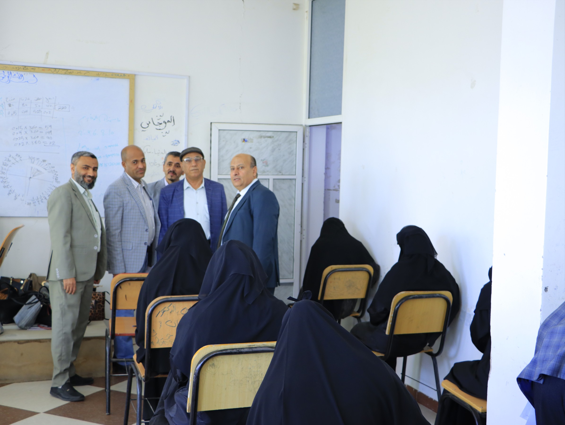 امتحانات الفصل الدراسي الثاني - طلبة المستوى الأول جامعة الناصر للعام الجامعي 2025 - 2026