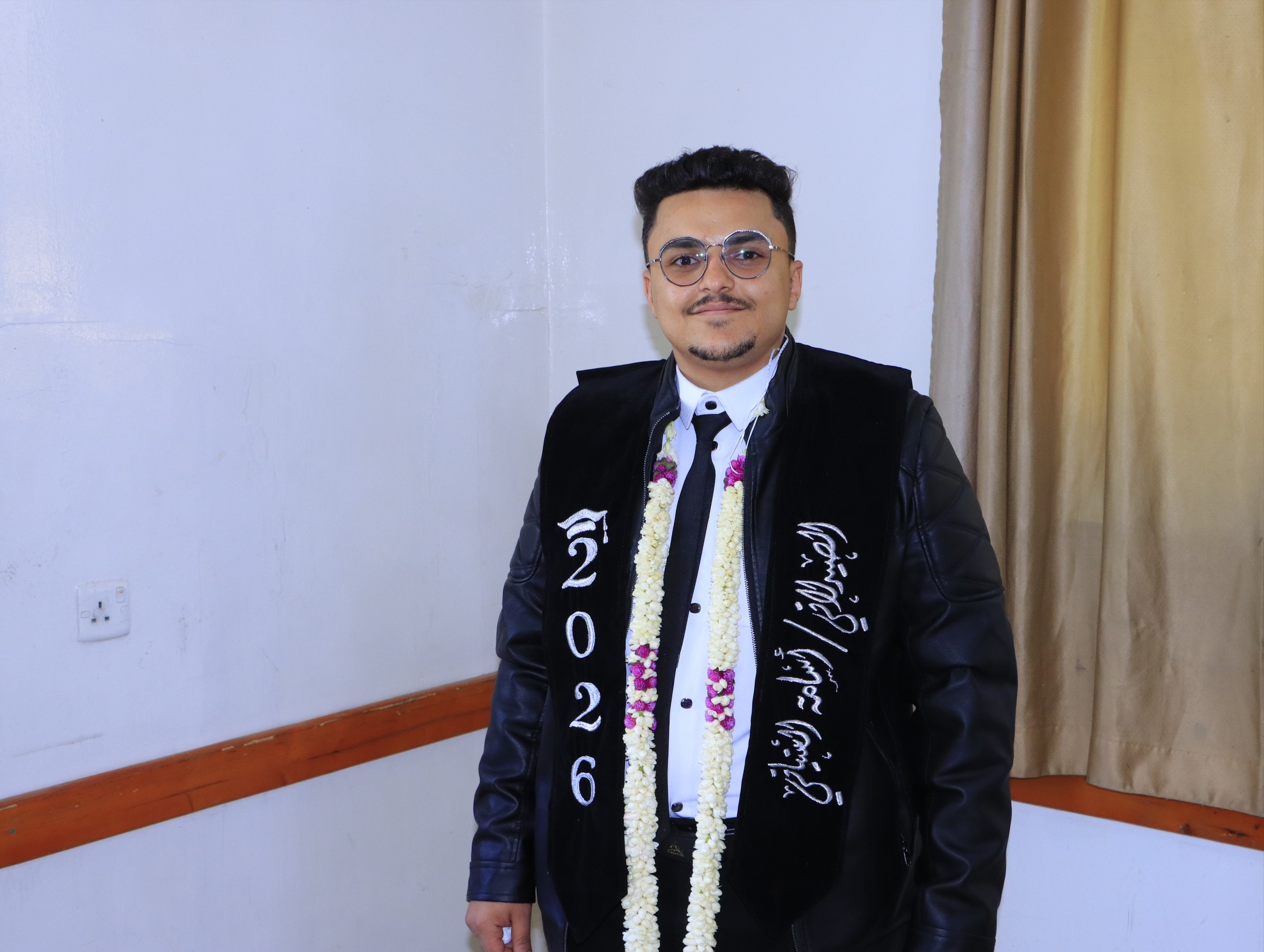 مشاريع طلاب الصيدلة والمختبرات والتمريض والتغذية العلاجية في جامعة الناصر