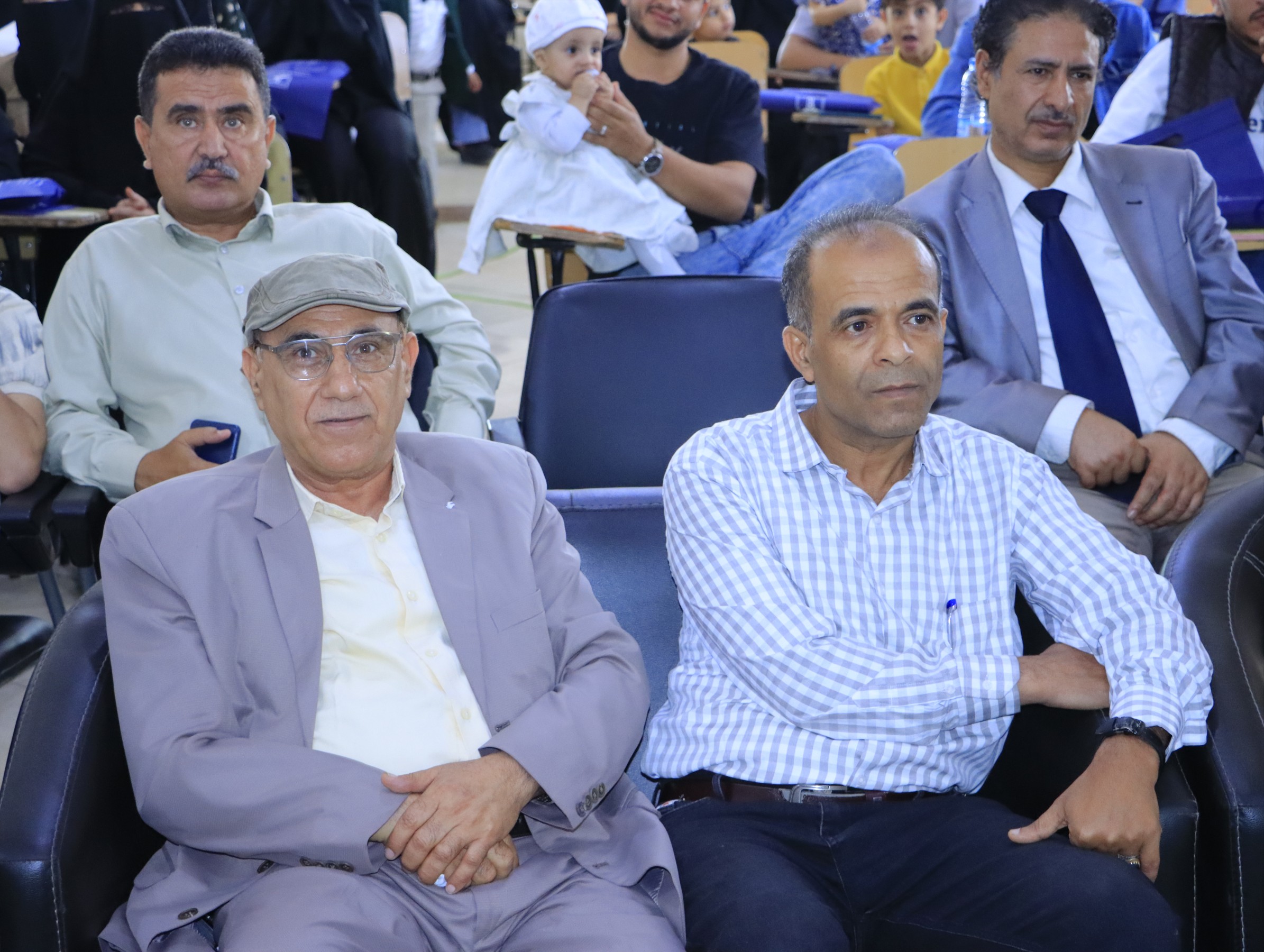 مناقشة مشاريع التخرج قسم التمريض وقسم التغذية العلاجية جامعة الناصر