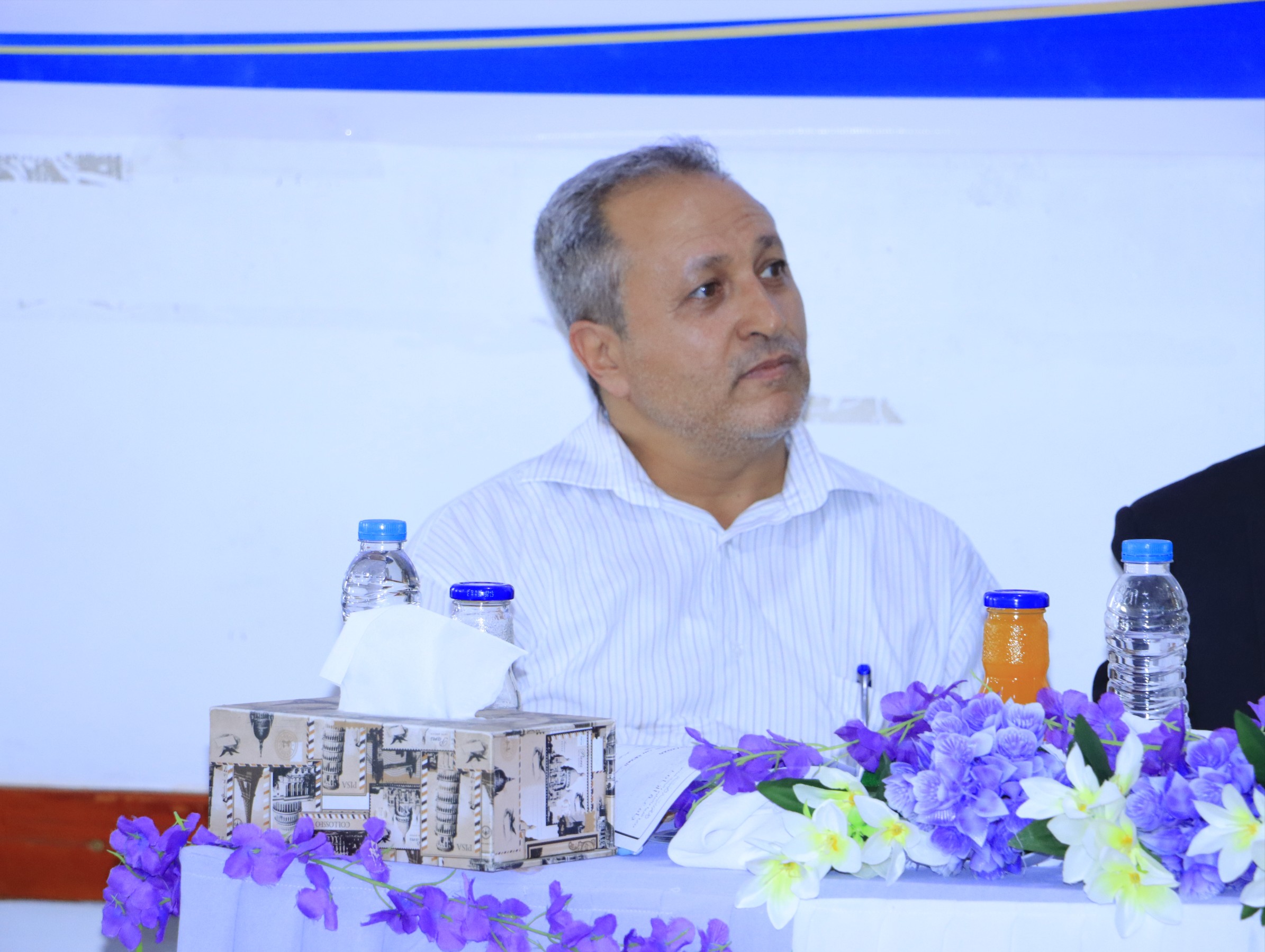 مناقشة مشاريع التخرج قسم التمريض وقسم التغذية العلاجية جامعة الناصر