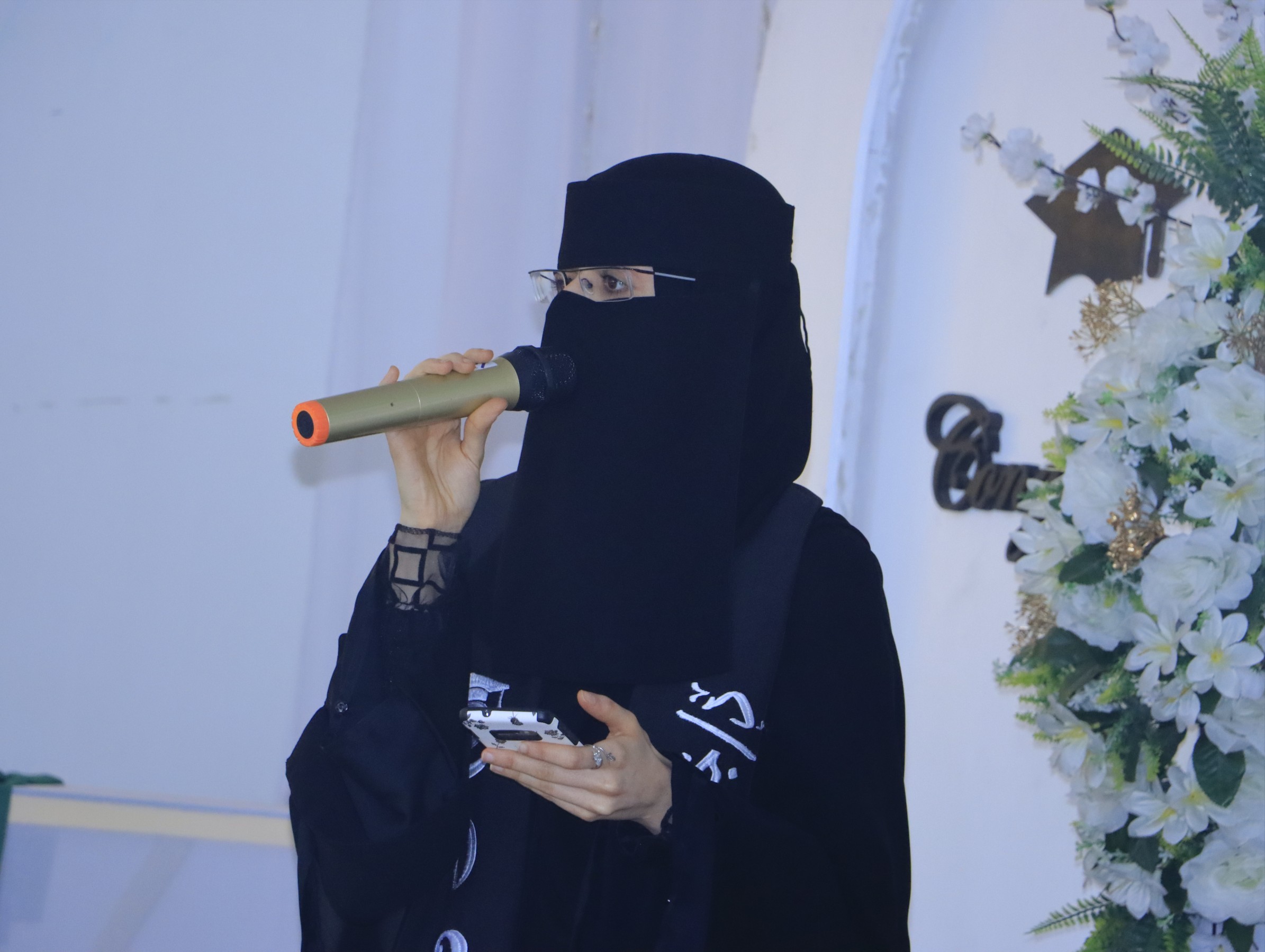 جانب من مناقشة أبحاث التخرج في المؤتمر العلمي الخامس عشر بكلية العلوم الطبية جامعة الناصر