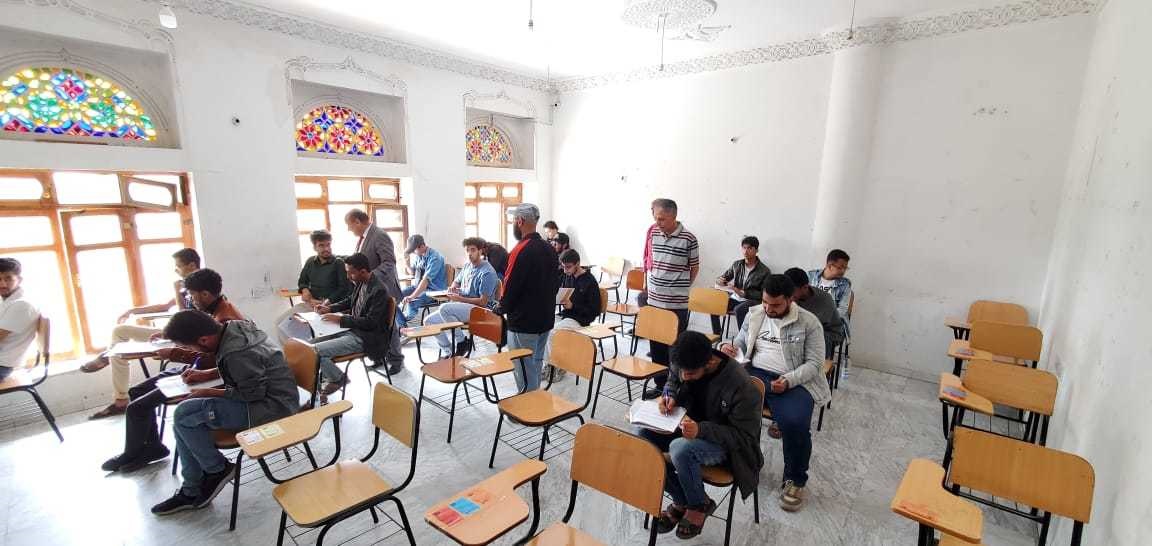 تفقد اختبارات كلية الهندسة وعلوم الحاسوب جامعة الناصر 1447 بحضور الدكتور حسين البهجي