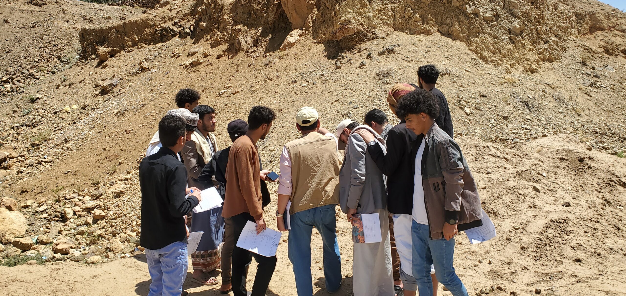 طلاب الهندسة المدنية بجامعة الناصر 4