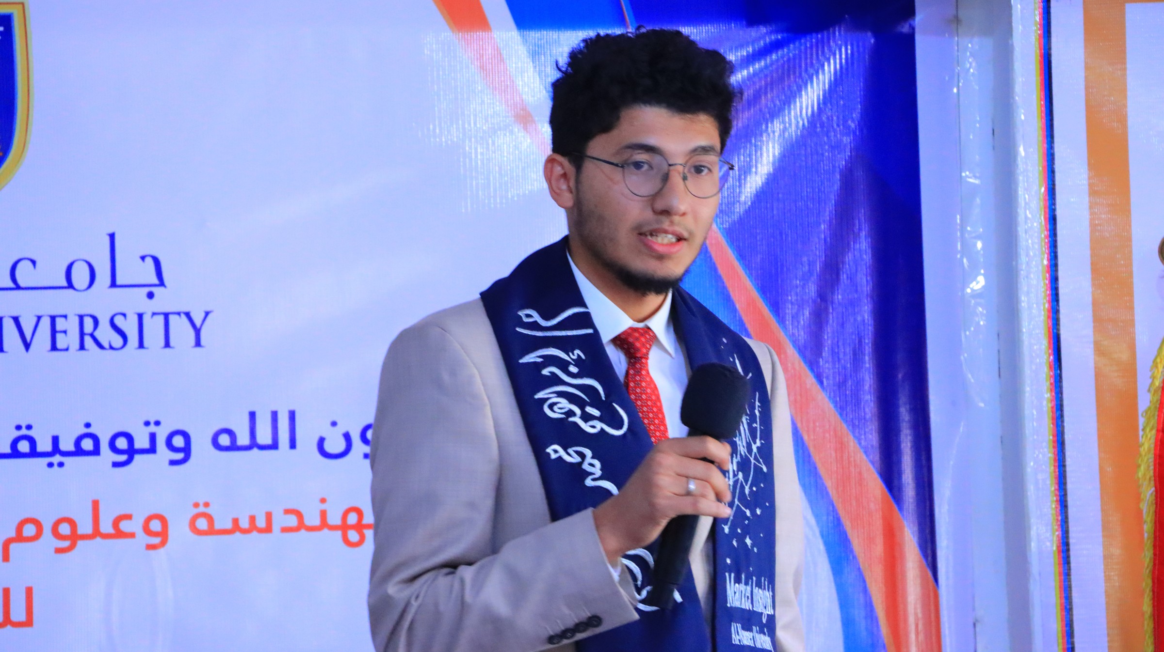 مشاريع تخرج في الذكاء الاصطناعي والأمن السيبراني وعلوم البيانات