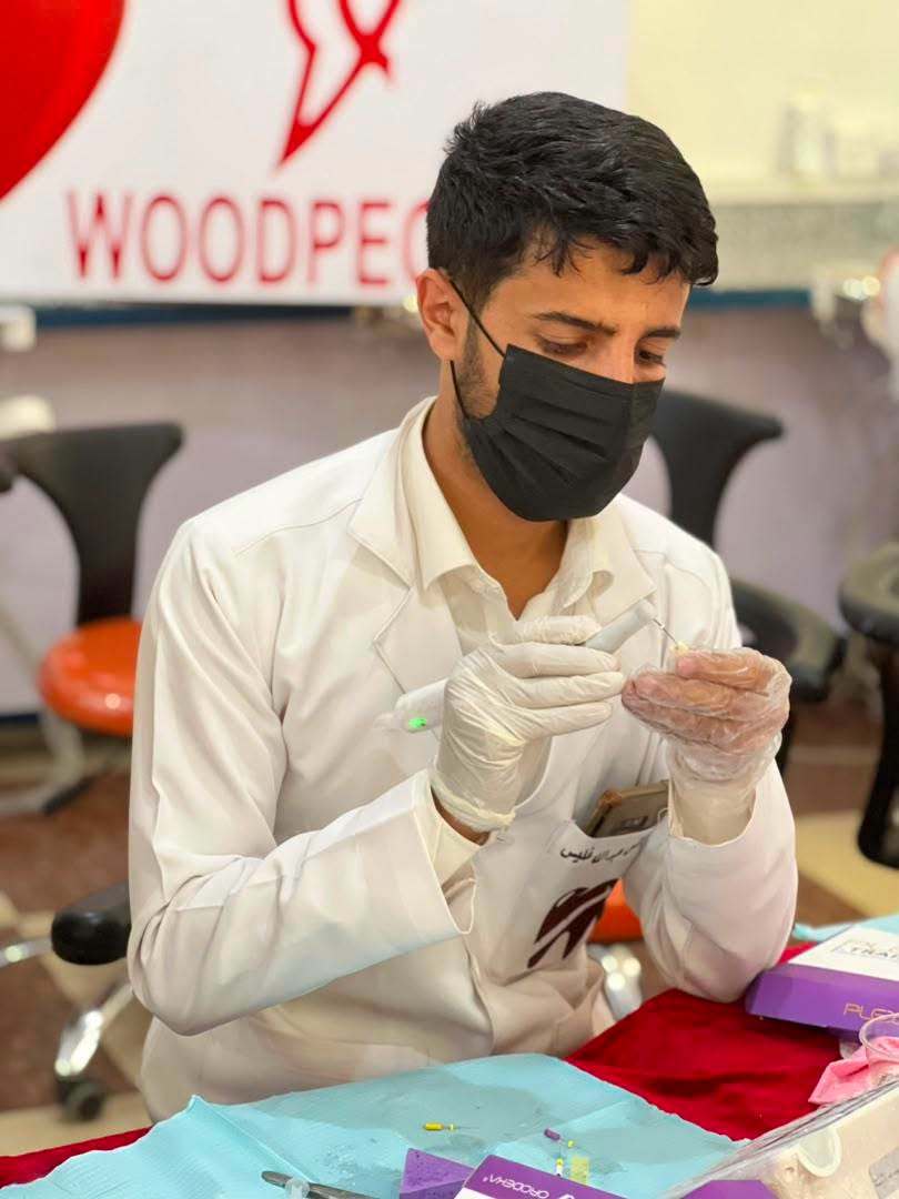 الجانب العملي من دورة Modern Rotary Endodontics في كلية طب الأسنان بجامعة الناصر
