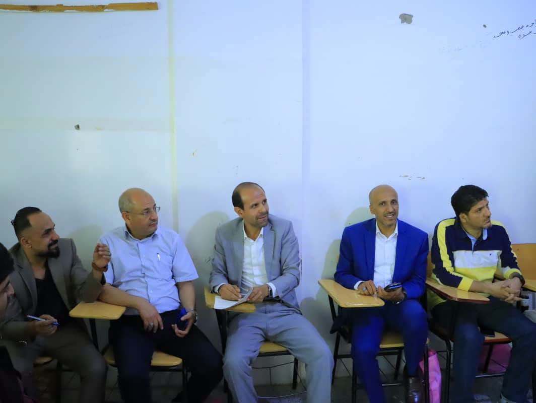 طلبة إدارة المستشفيات بجامعة الناصر يناقشون تجاربهم الميدانية