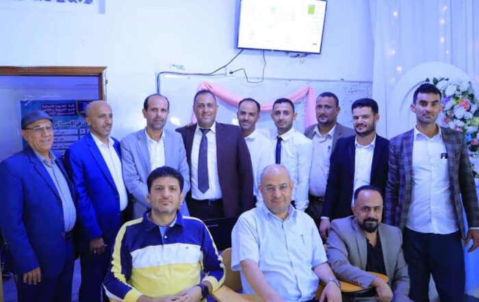طلبة إدارة المستشفيات بجامعة الناصر يناقشون تجاربهم الميدانية